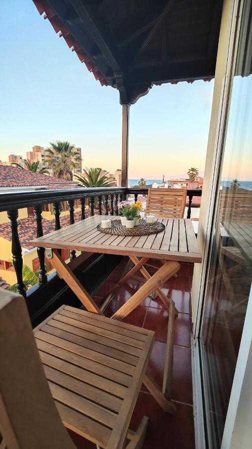Graciosa Sunset Apartment Los Silos Esterno foto